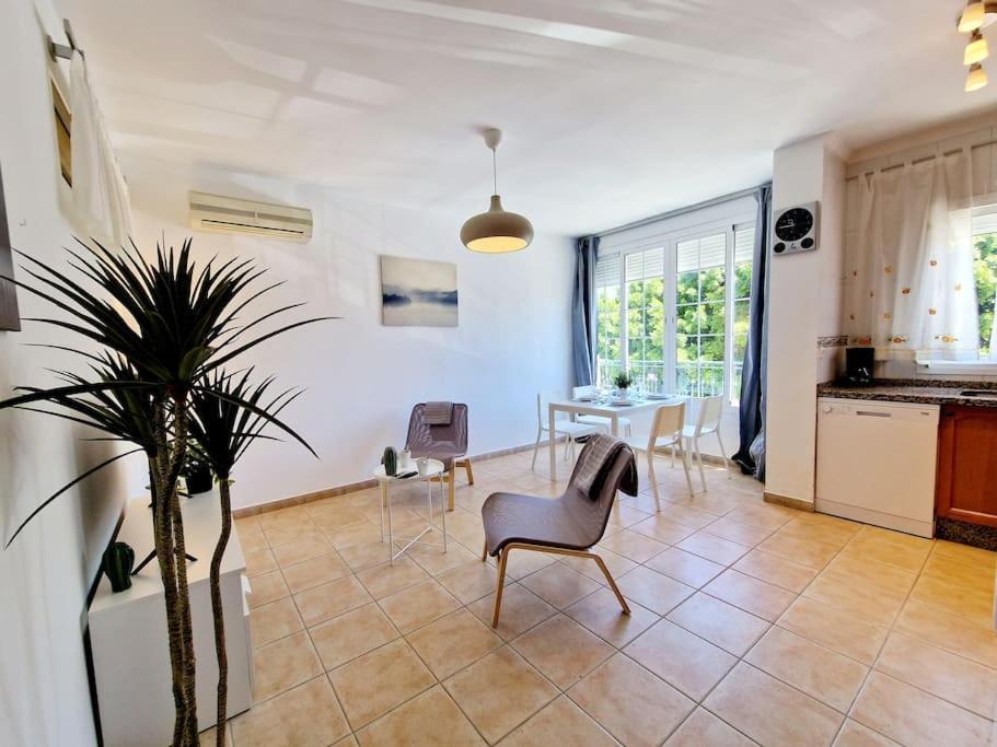 Butibamba Beach Apartment La Cala De Mijas Exterior photo