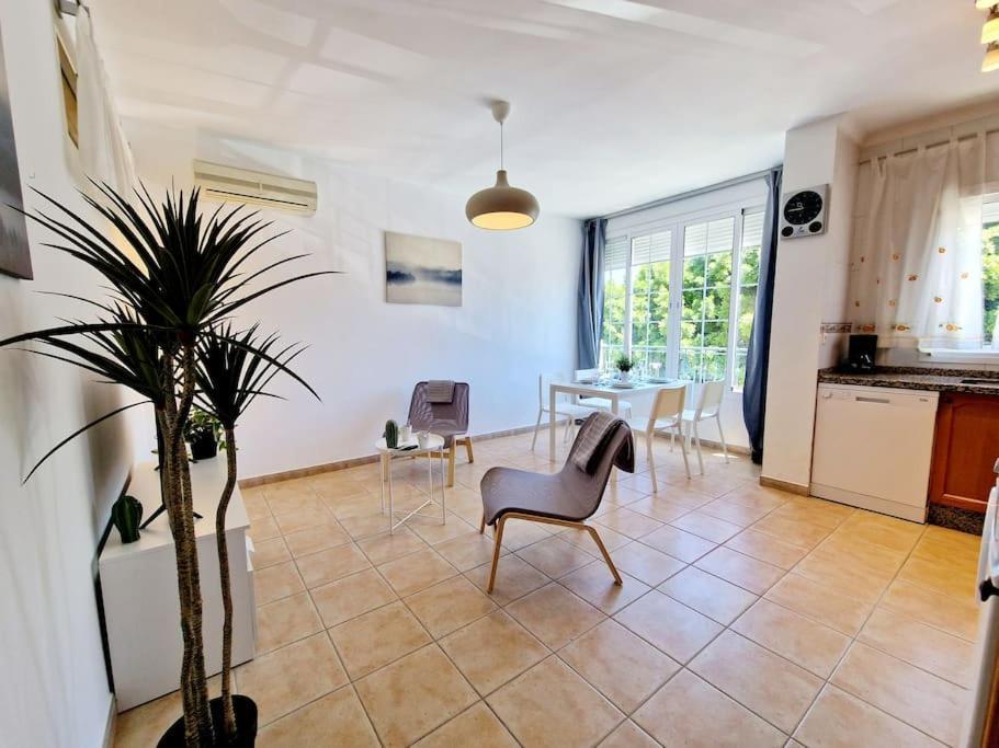 Butibamba Beach Apartment La Cala De Mijas Exterior photo